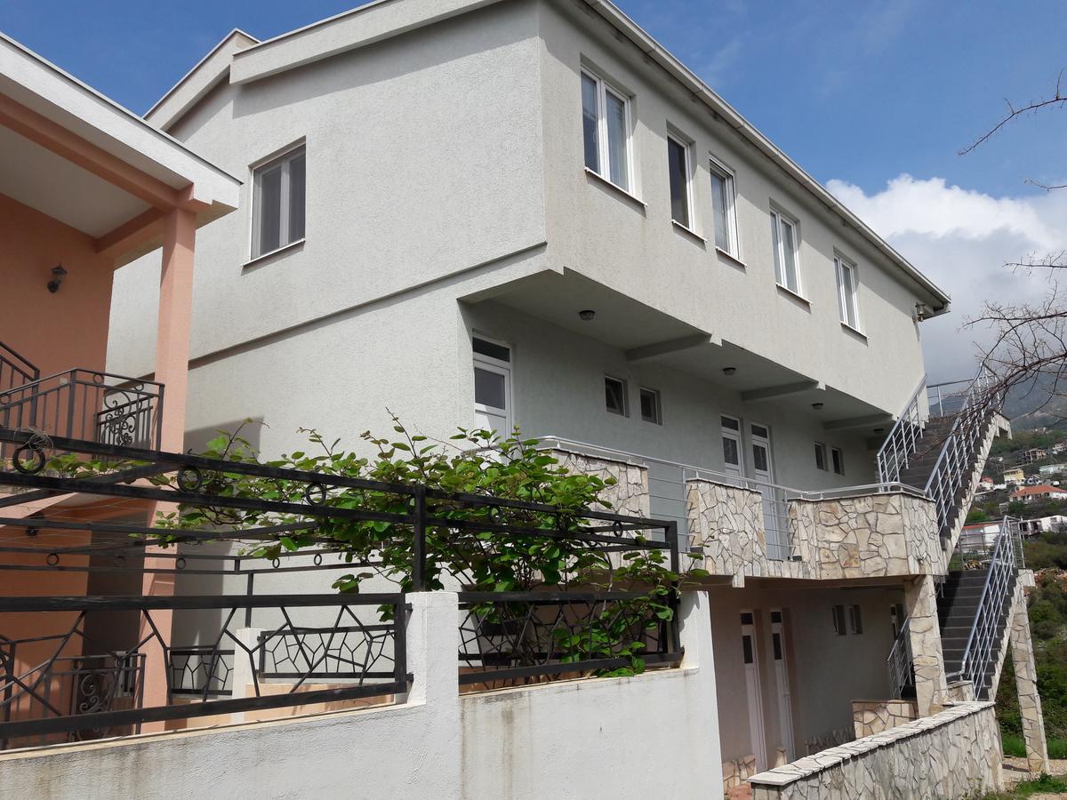 Apartment Kurtagic Dobrá Voda